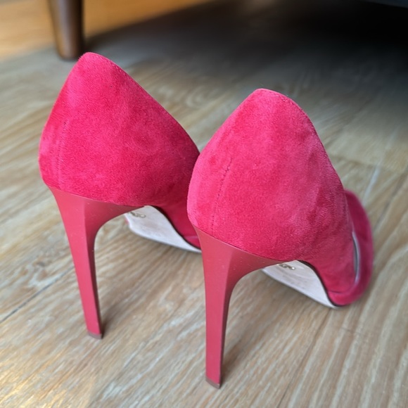 Diane Von Furstenburg Red Suede Pointy Pumps Heels 8M / 38 - Picture 5 of 6